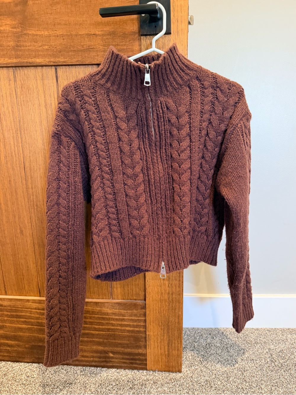 Buckle Willow+Root Cropped Brown/Burgandy Cable-Knit Full-Zip Sweater Size Smal